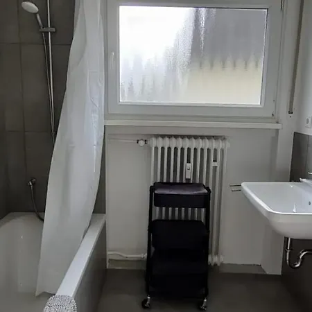 Dwk: Monteurhaus Bei Neuwied Apart Otel Niederbreitbach