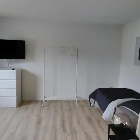Dwk: Monteurhaus Bei Neuwied Aparthotel